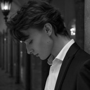 Зимний фестиваль Pianissimo. Сольный концерт Даниил Пронин в Большом петергофском дворце фотографии