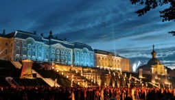 Экскурсия «Праздник закрытия фонтанов в Петергофе 2026»