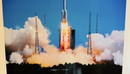 Выставка «Пилотируемая космонавтика Китая»