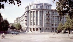Выставка «Страна Наума Грановского»