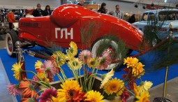 Выставка старинных автомобилей и антиквариата «Олдтаймер-Галерея» 2021