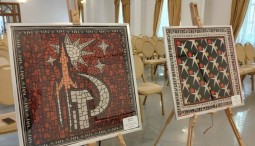 Выставка арт-платков, созданных по мотивам советской фантастики