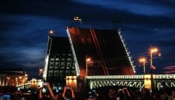 Шоу «Поющие мосты» Ко Дню семьи, любви и верности 2026