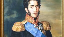 Выставка «Герои блещут орденами»