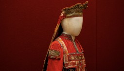 Выставка «Другое золото. Золотошвейное искусство народов Евразии»