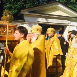 Доступ к  Мощам святителя Николая Чудотворца в Санкт-Петербурге