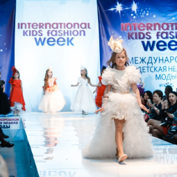 Неделя детской моды в Санкт-Петербурге 2017