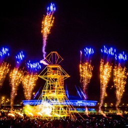 Масленичные гуляния в Парке 300-летия Санкт-Петербурга 2025