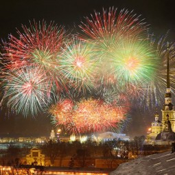 Праздничный салют в «День Защитника Отечества» 2016