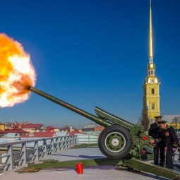 Полуденный выстрел в Петропавловской крепости