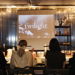 Акция «Горячая апрельская "Черная пятница" в творческих студиях Артиста»