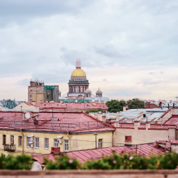 Экскурсия «Легендарные дворы и парадные Петербурга»