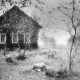 Персональная фотовыставка Людмилы Таболиной «Дыхание дома»