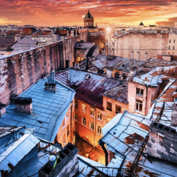 Экскурсия «Всем и каждому: Питер с высоты, дворы, парадные и квартира Довлатова»