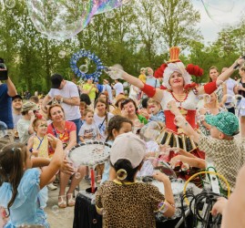 Большой семейный фестиваль в парке Героев-Пожарных