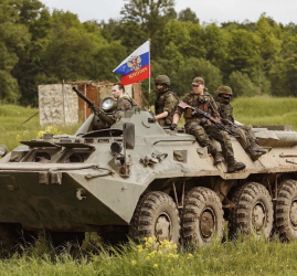 Праздник «День России» в семейном военно-историческом парке «Стальной Десант» 2025