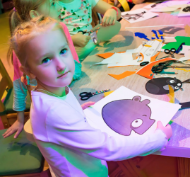 Выставка «Остров детства» в Angry Birds Activity Park