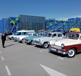 Открытие автомобильного ретро-сезона в Петербурге 2026