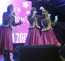 Новогодняя ночь 2026 на озере Долгое