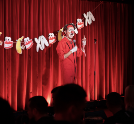 Стендап для детей: семейное комедийное шоу выходного дня