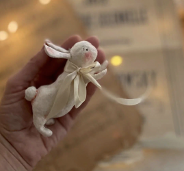 Выставка «АЙДОЛЛ»