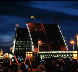 Шоу «Поющие мосты» Ко Дню семьи, любви и верности 2026
