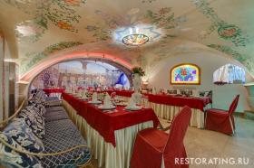 Интерьер ресторана 1001 ночь