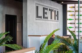 Интерьер ресторана Ресторан авторской кухни Leth