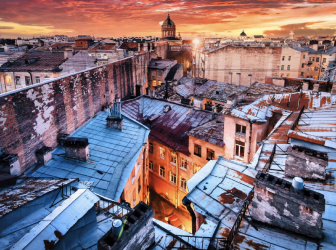 Экскурсия «Всем и каждому: Питер с высоты, дворы, парадные и квартира Довлатова»