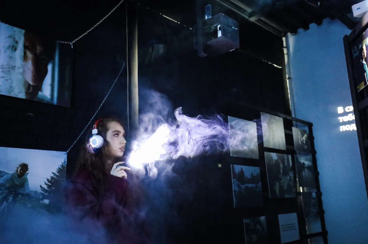 Психологическая выставка «Время жить»