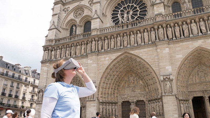 Интерактивная VR выставка «Внутри Искусства»