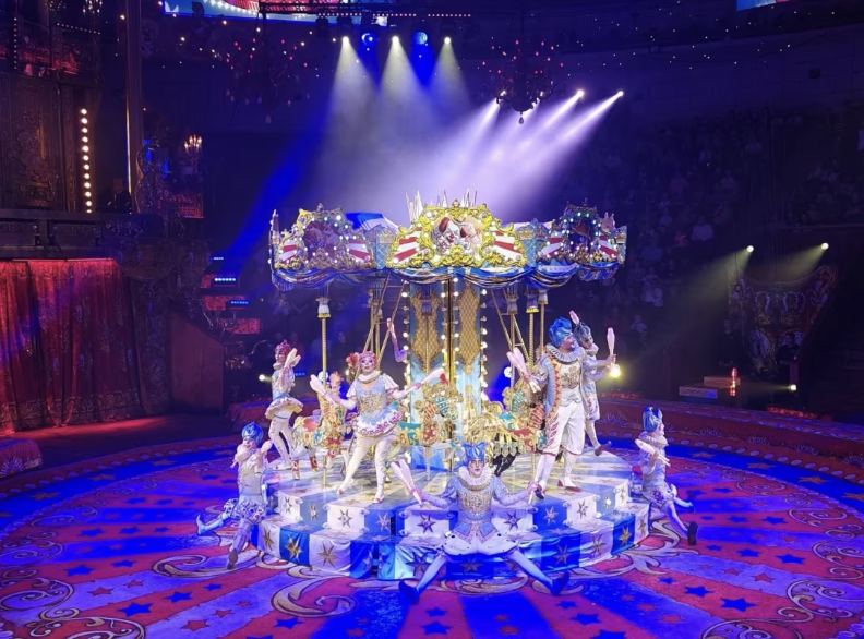 Шоу «Королевский цирк»