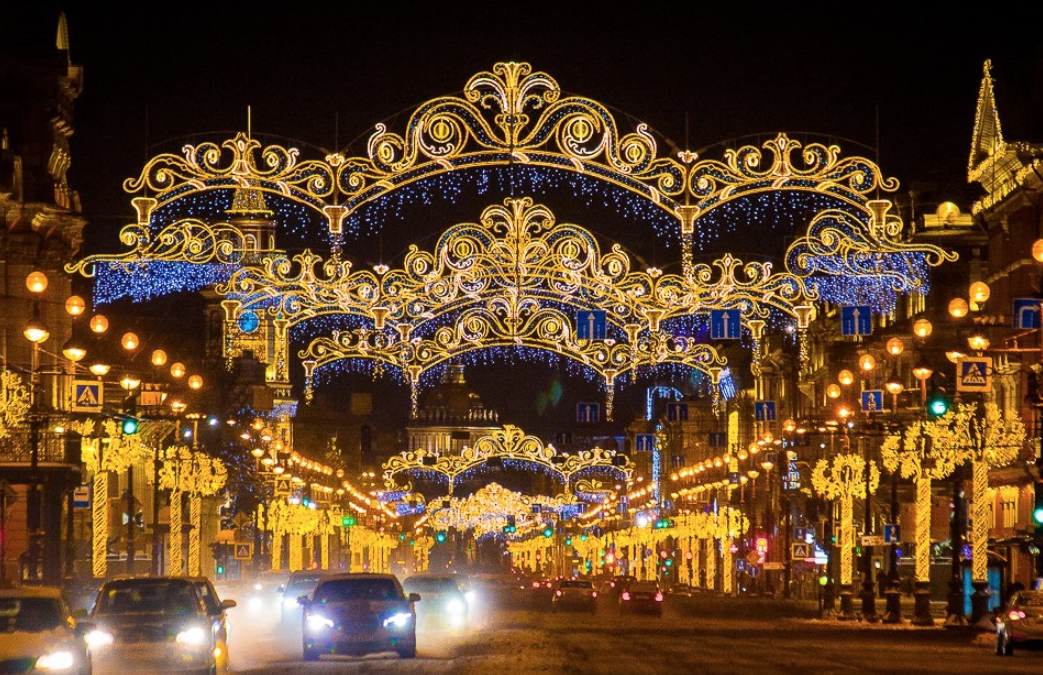Экскурсия «Новогодний Петербург и самые красивые ёлки города»