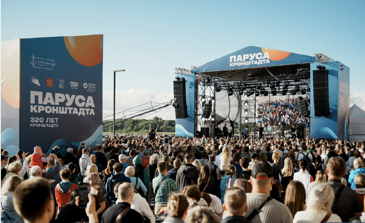 Самый летний фестиваль «Паруса Кронштадта» 2025