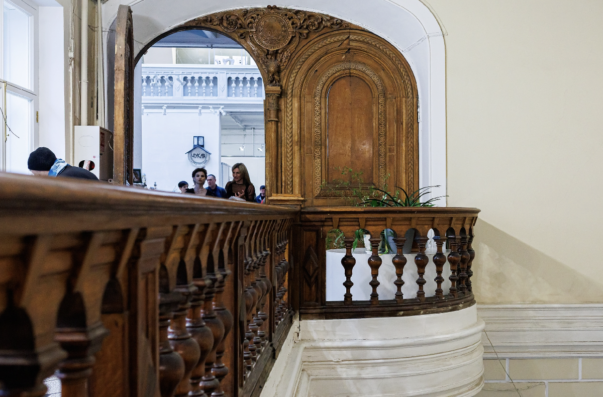 Выставка-маркет-арт-лекторий «Розы-Берёзы» март 2026