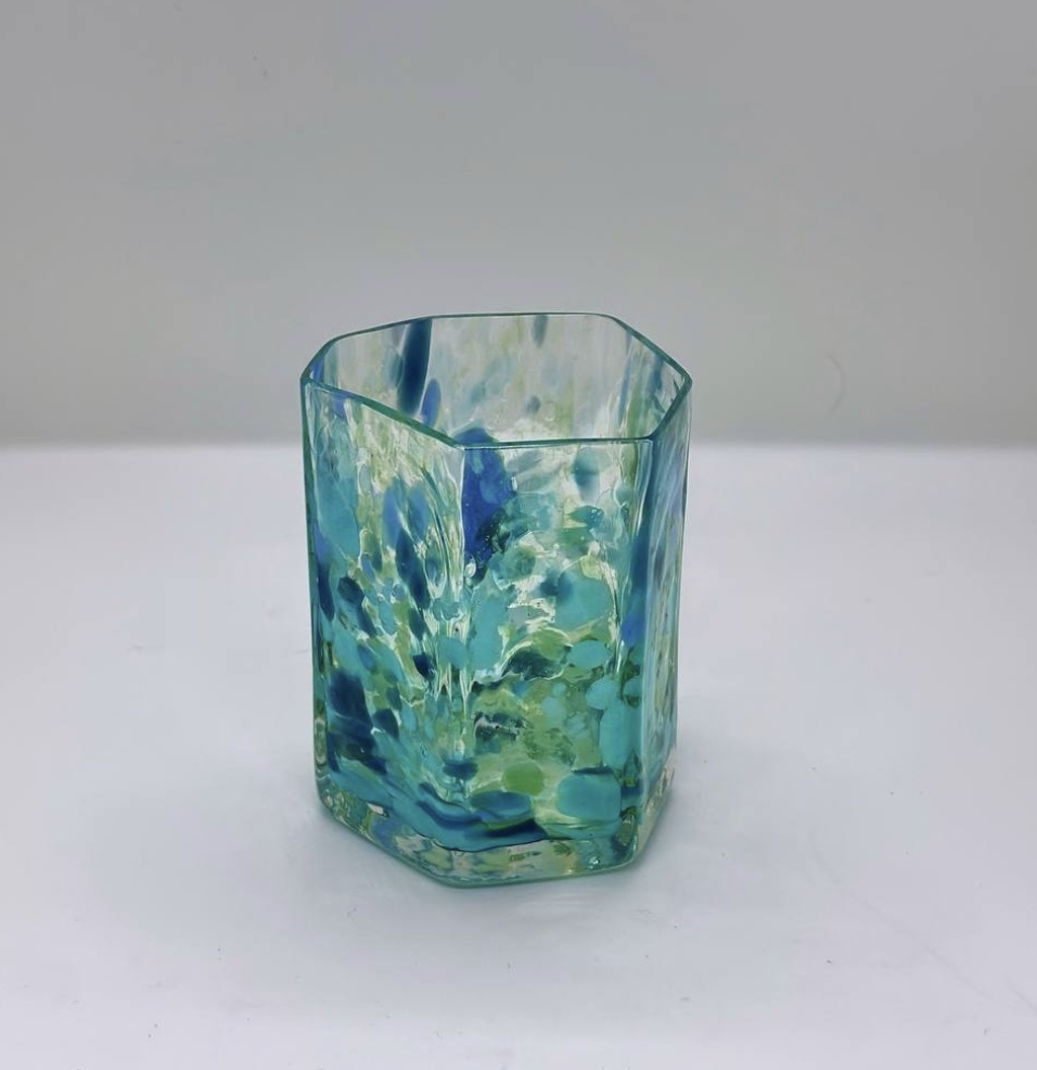 Стеклодувные мастер-классы в студии «Артиста Гласс» в «Севкабель Порту» для детей и взрослых