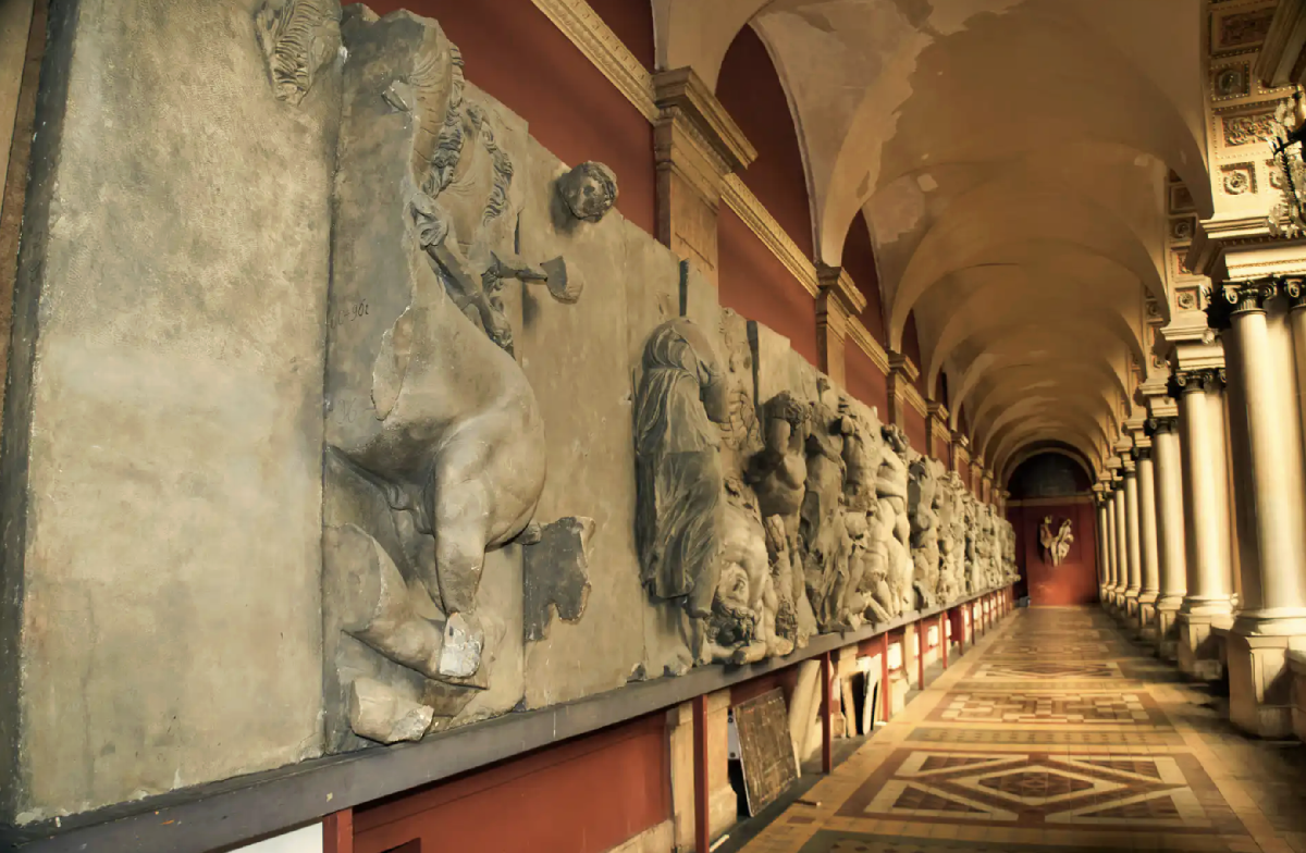 Академия Штиглица: неочевидный музей в центре города