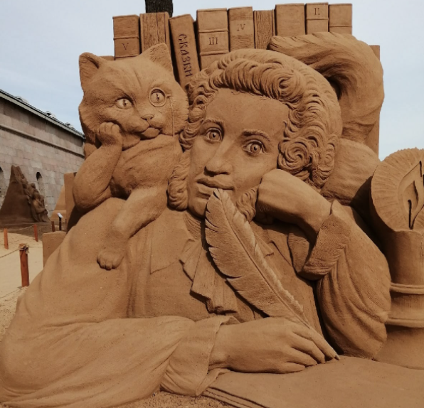 Фестиваль песчаных скульптур «Величие России. От Петра Первого до наших дней» 2022