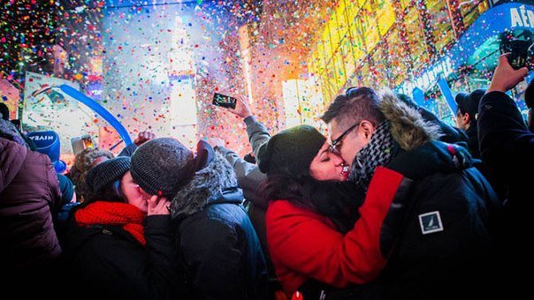 Фестиваль поцелуев 2016 на Дворцовой площади