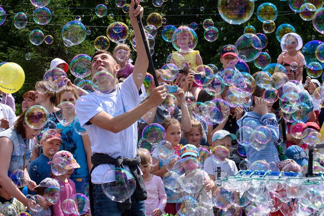 Фестиваль мыльных пузырей в парке Сказок-2022