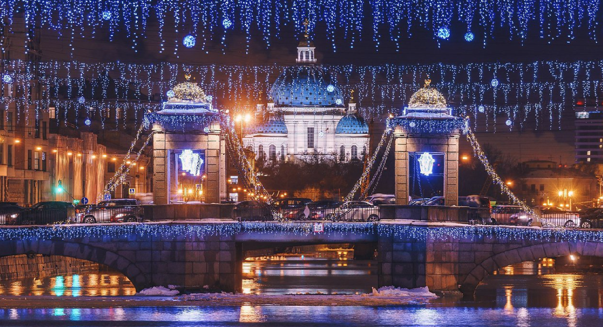 Экскурсия «Новогодний Петербург и самые красивые ёлки города»