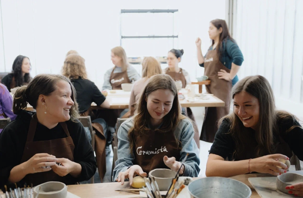 Мастер-классы в студиях Artista: как провести новогодние праздники приятно и с пользой