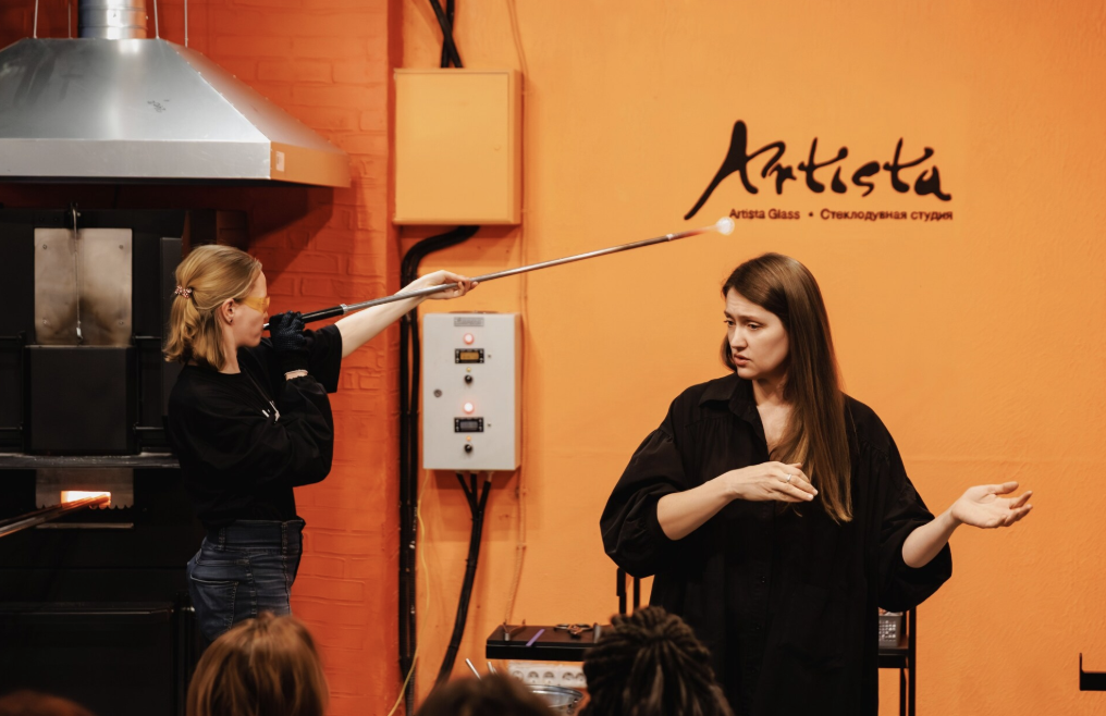 Стеклодувные мастер-классы в студии «Артиста Гласс» в «Севкабель Порту» для детей и взрослых