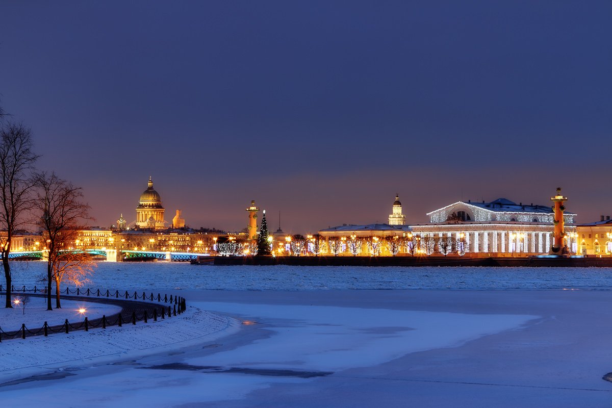 Зимний в санкт петербурге фото