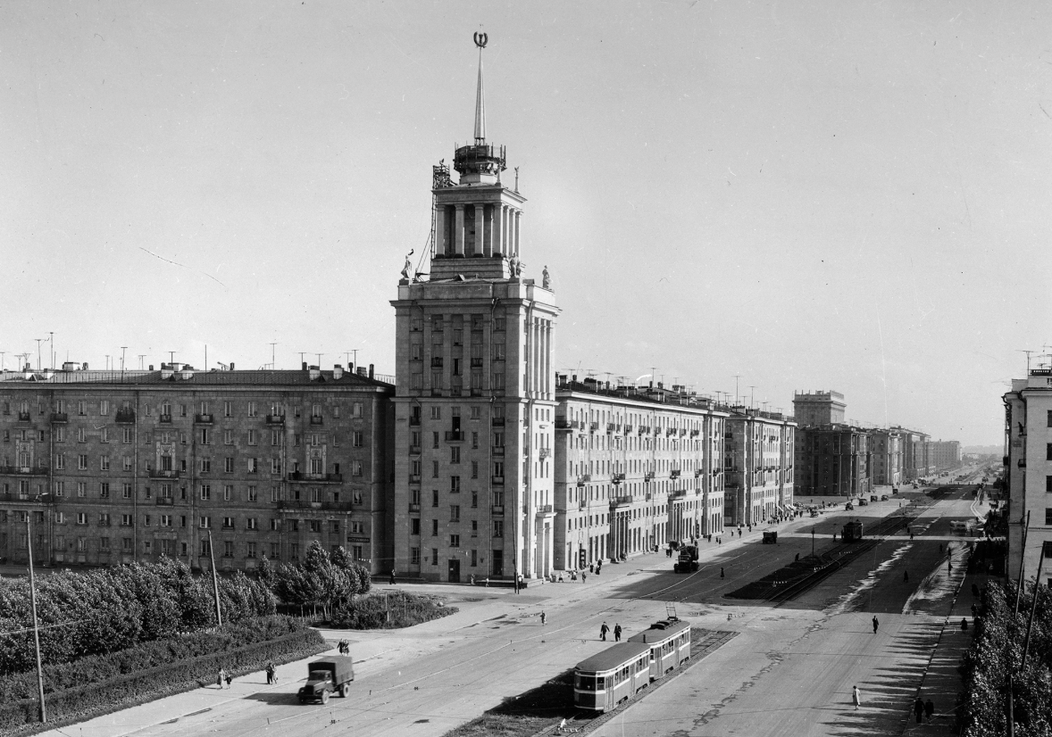 Выставка «Ленинград неоклассический»